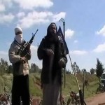 إعادة لمشهد وقوف عبد الله بن مسعود فوق جثة أبو جهل .. خطبة أحد المجاهدين من فوق جثة قائد اللواء38