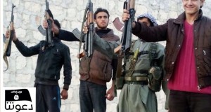 صور.. الاطفال في ريف إدلب يمرحون ويلعبون مع مجاهدي الدولة الإسلامية في العراق والشام